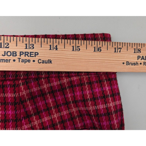 SAACMIZRAHI LIVE Women's Pink, Red Geometrical Pattern Capri Pants 12 - Picture 4 of 6